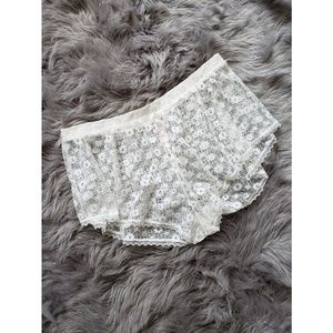 VICTORIAS SECRET Sexy Lace Shorts